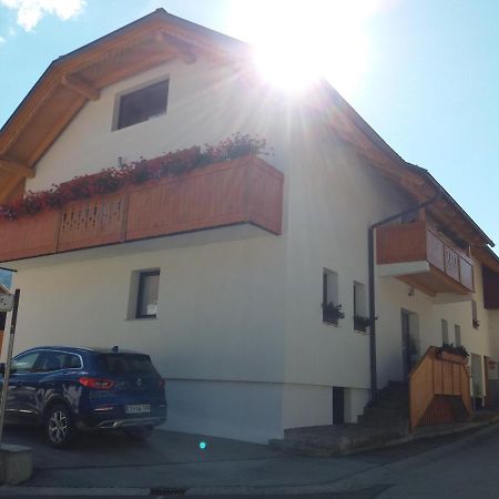 Apartmaji Luka Apartamento Rateče Exterior foto